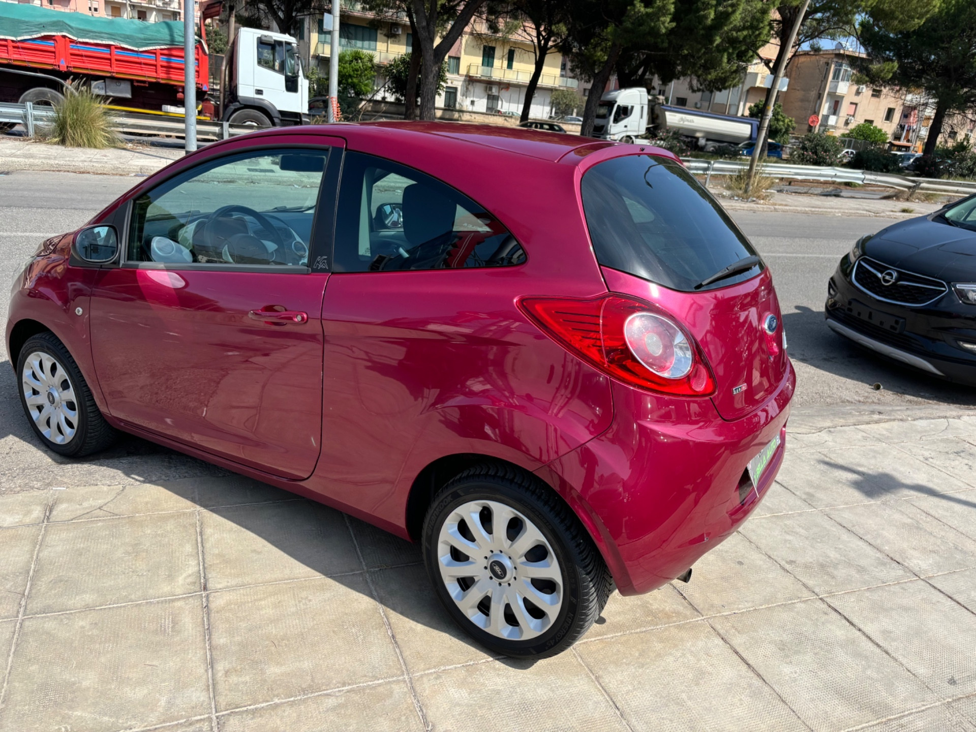 Miniatura 3